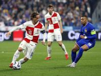 IM竞技体育平台-欧国联赛场上双方热衷展开激烈对抗