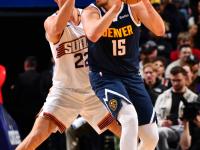 IM电竞官网首页-豪门球队斗智斗勇，实力对决呈现精彩比赛