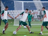 LOL-年轻球员的成长之路，值得期待