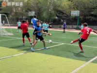 IM电竞游戏-绿茵场上的激烈角逐给人留下深刻印象