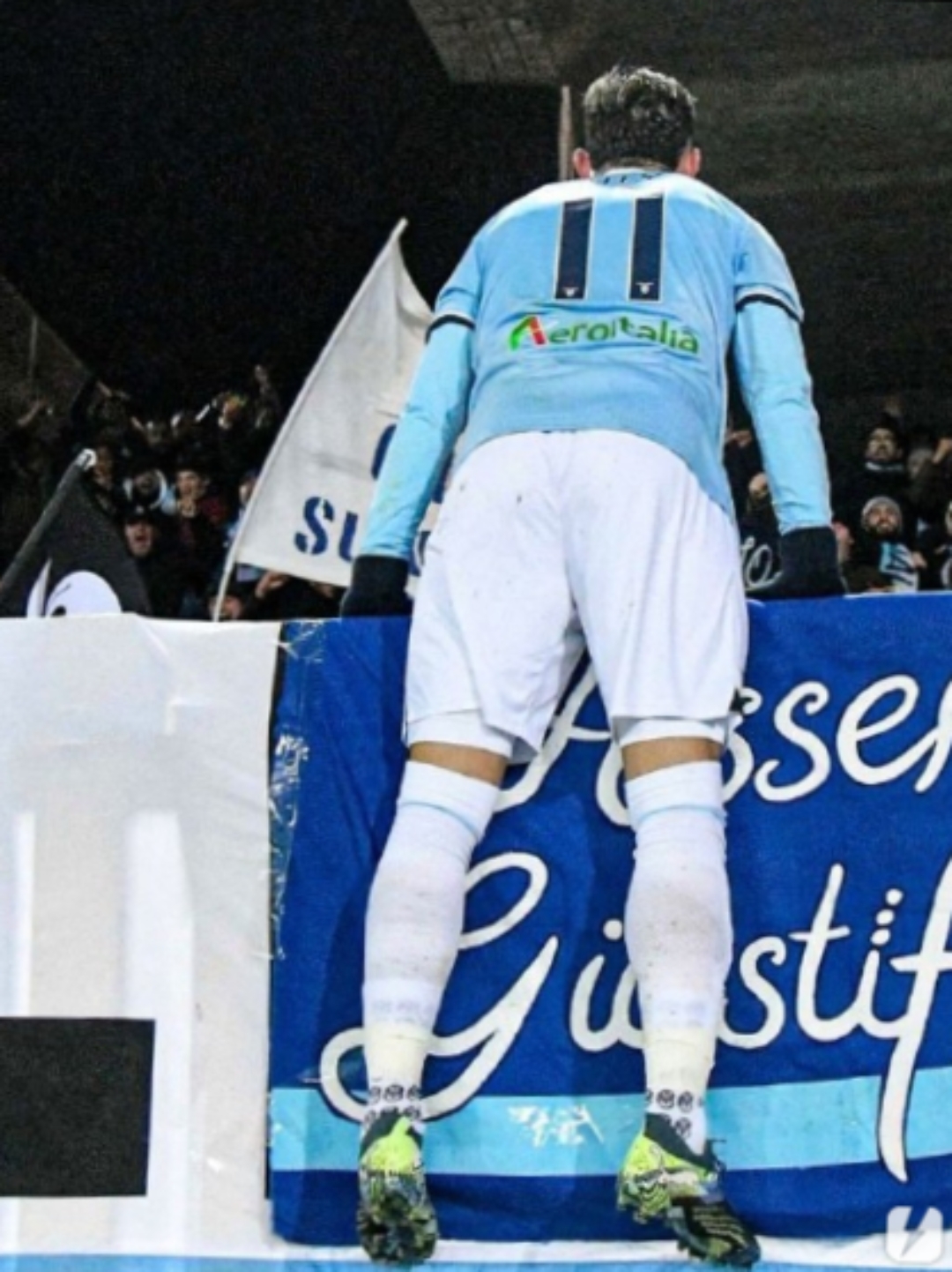 拉齐奥后卫射门建功，助球队取得困难胜利的简单介绍