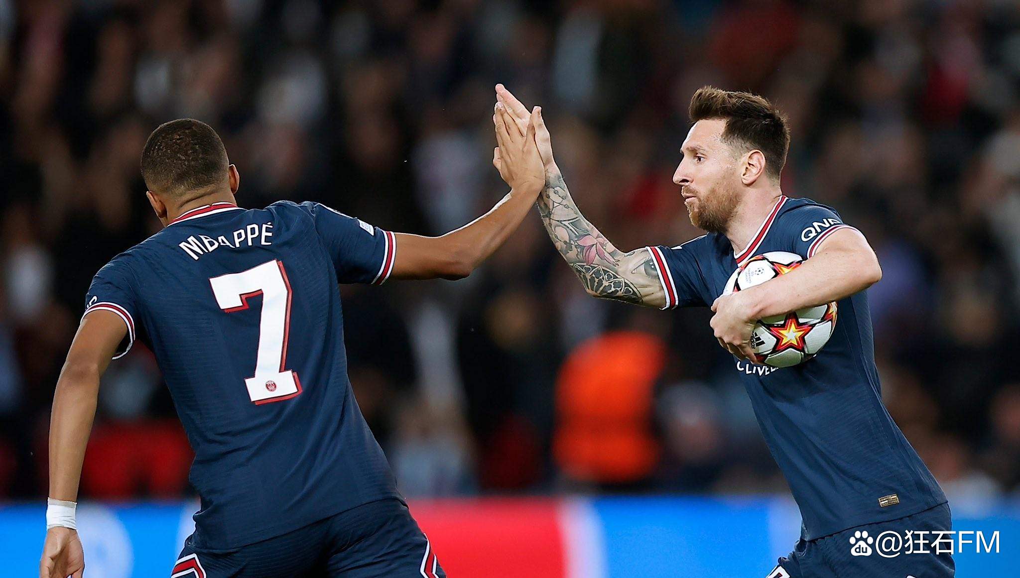 梅西与巴黎圣日耳曼签约，可能会改变法甲格局