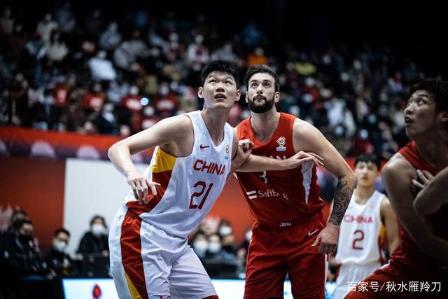 强队实力碾压对手，轻松获胜