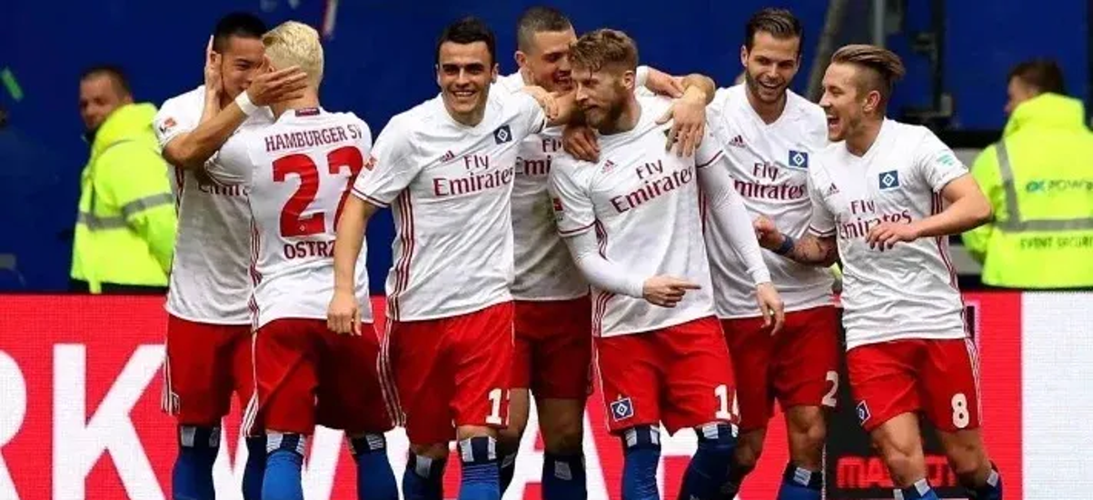 汉堡球队稳定发挥，夺得胜利的简单介绍