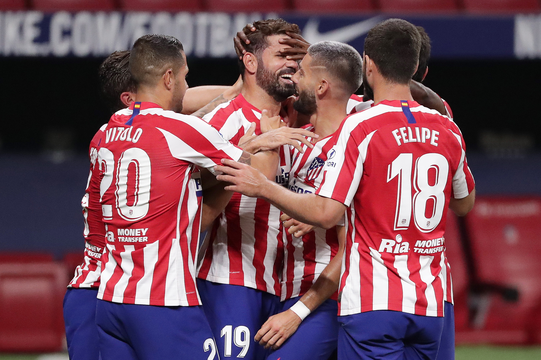 包含马德里竞技在与马德里竞技的比赛中势不可挡的词条