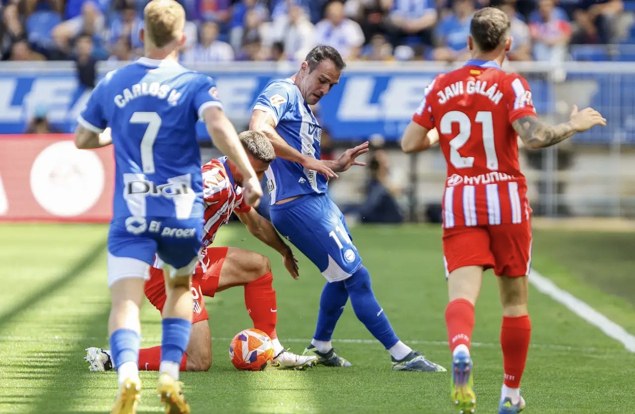 格拉纳达击败赫塔菲，取得胜利