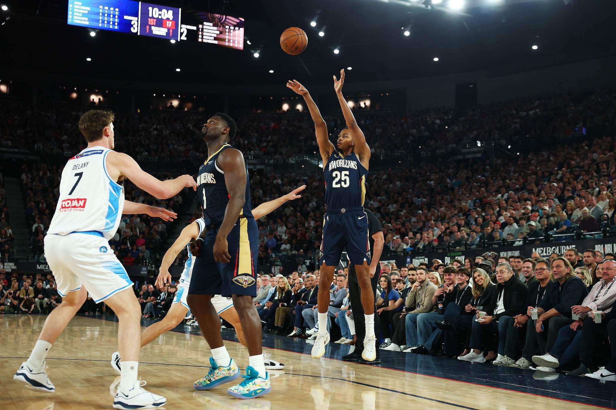 关于公牛后卫连续砍下30分，带领球队战胜对手的信息