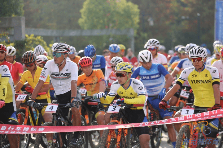 激烈角逐赛中涌现新星,成为焦点人物 激烈角逐赛中涌现新星,成为焦点人物