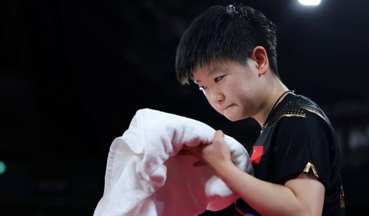 韩国队鏖战法国队，梁靖崑点燃赛场的简单介绍