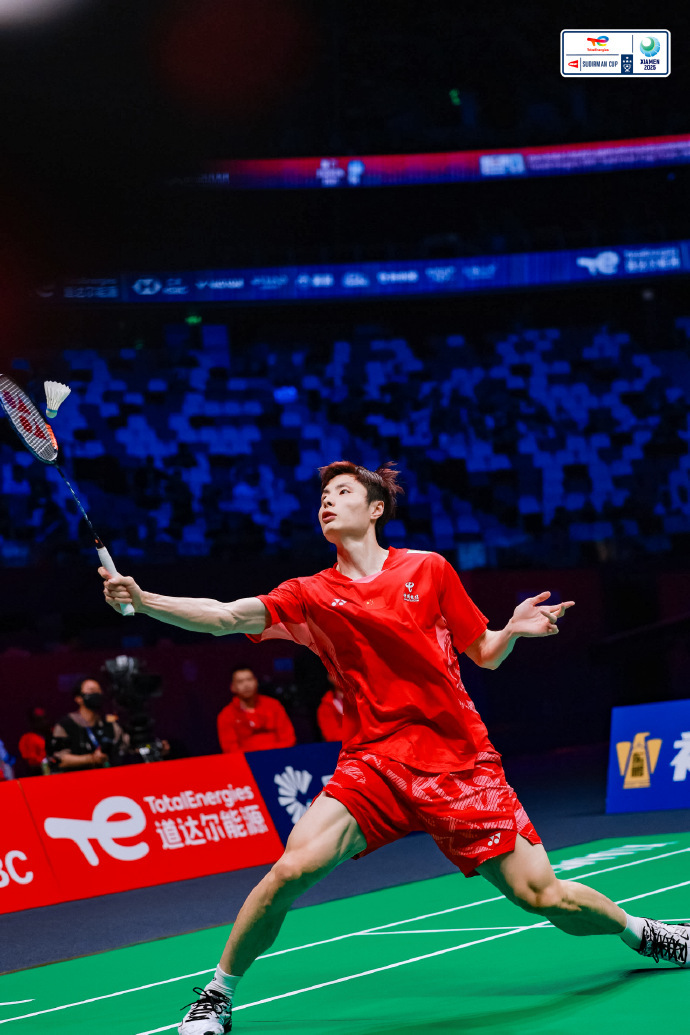 日本队鏖战韩国队，石宇奇扛起全队