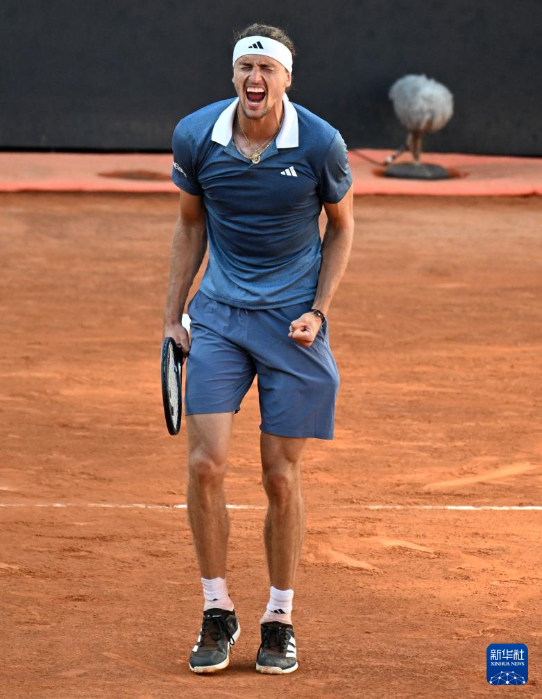 包含蒙特卡洛大师赛鏖战年终总决赛,兹维列夫带队取胜的词条 包含蒙特卡洛大师赛鏖战年终总决赛,兹维列夫带队取胜的词条