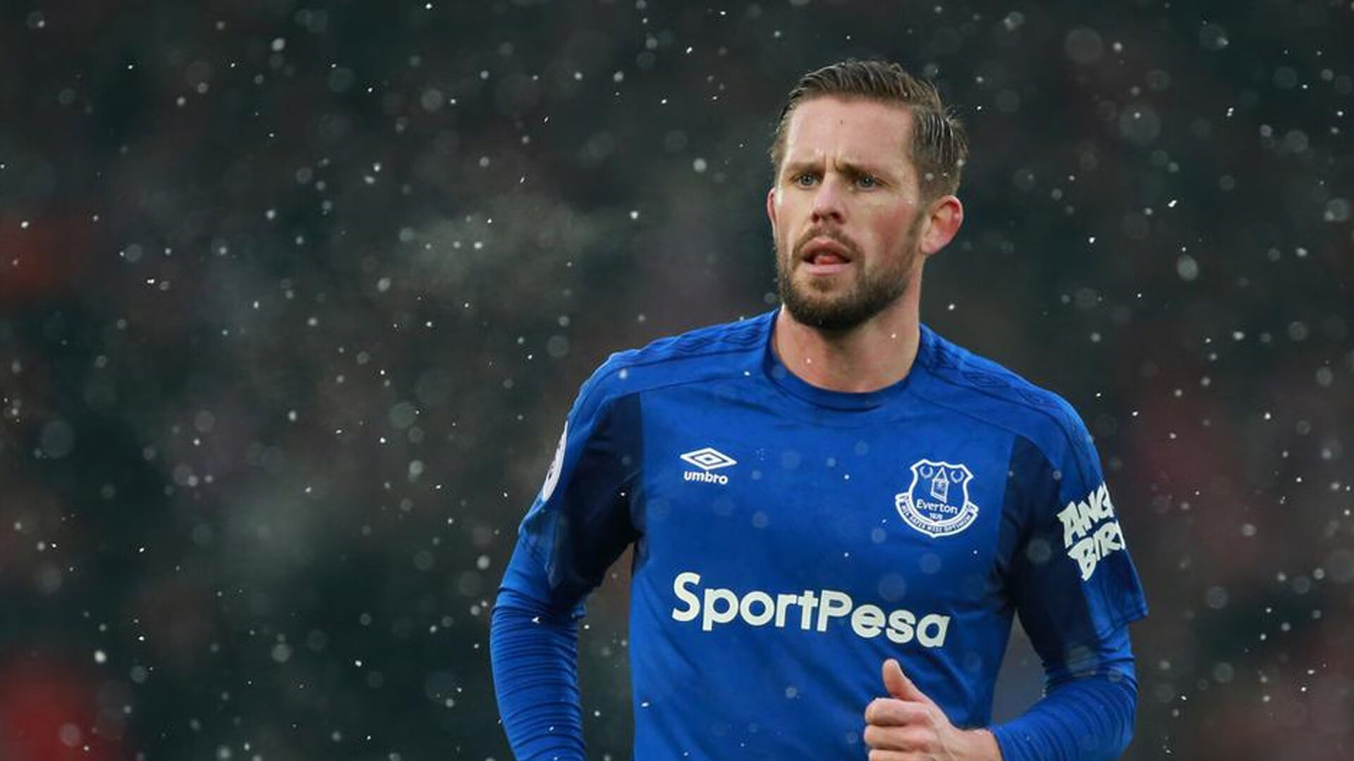 冰岛奇迹再现？马丁内利关键一击，拜仁遭遇北欧寒流